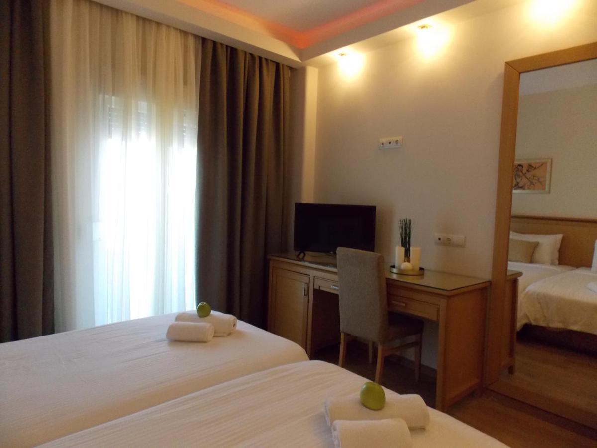 Hotel Alexandros 앵키오러스 외부 사진